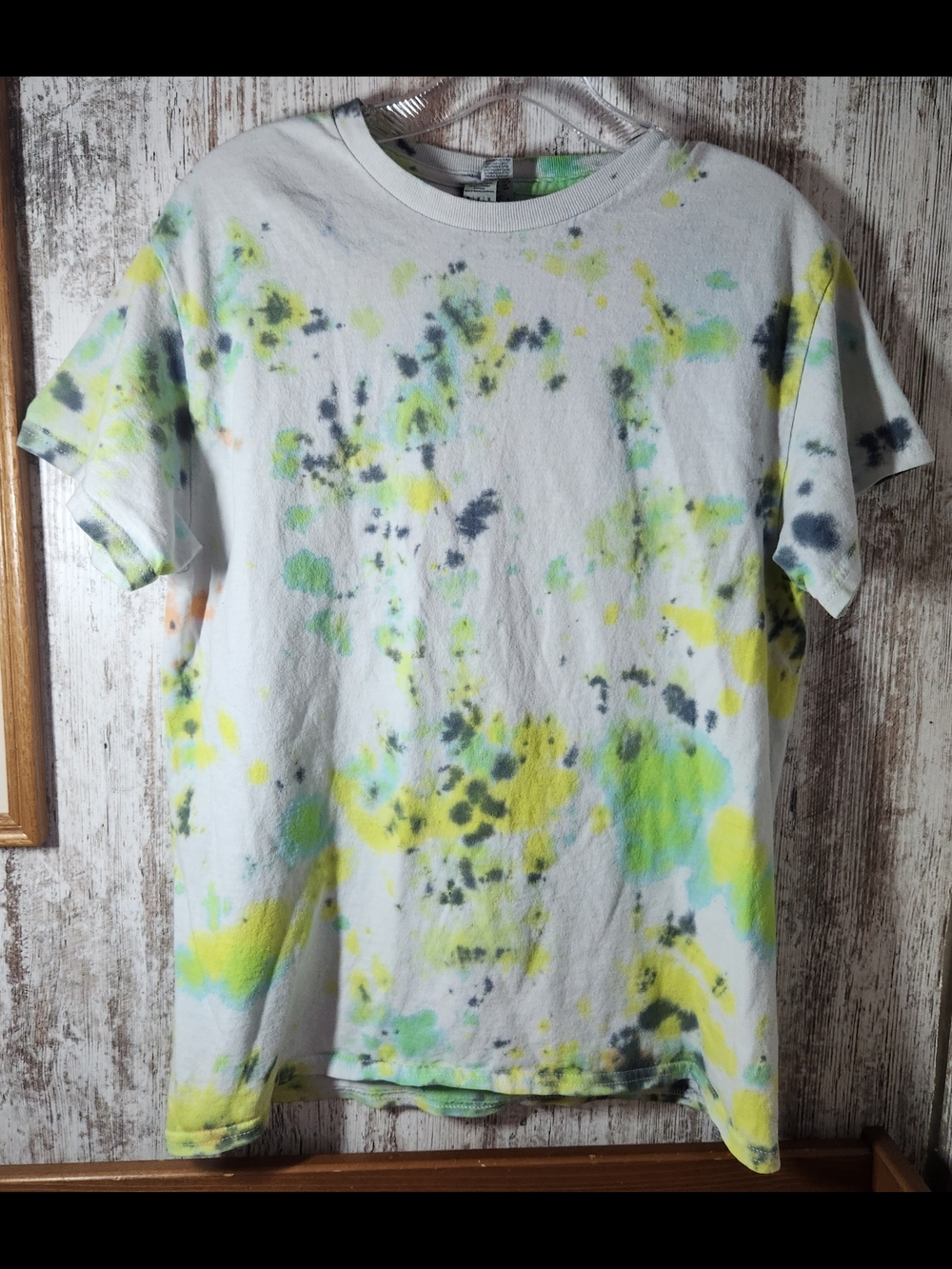 Unisex Medium Tie-Dye Short Sleeve Tee White with Yellow & Green Hint of Orange